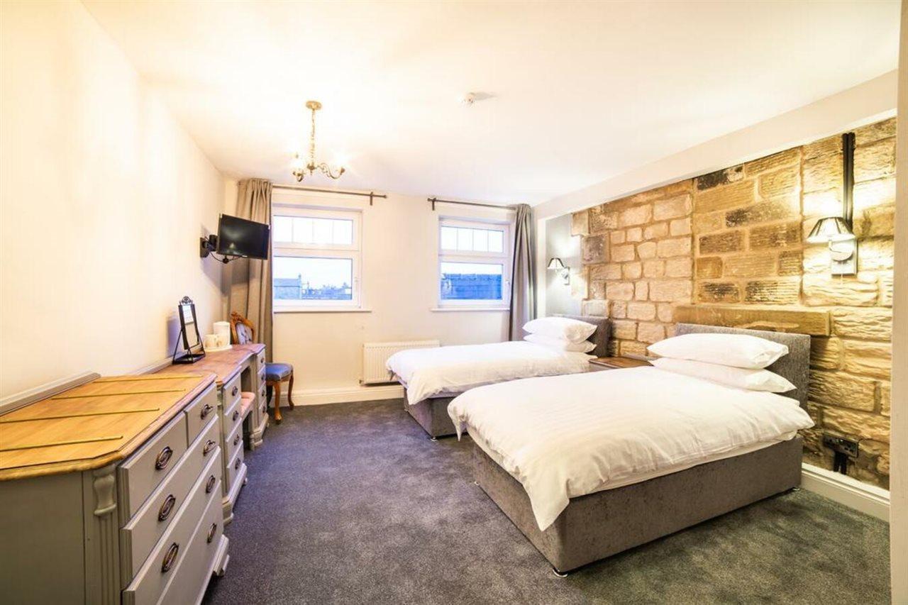 Churchill'S Hotel Wombwell Екстер'єр фото