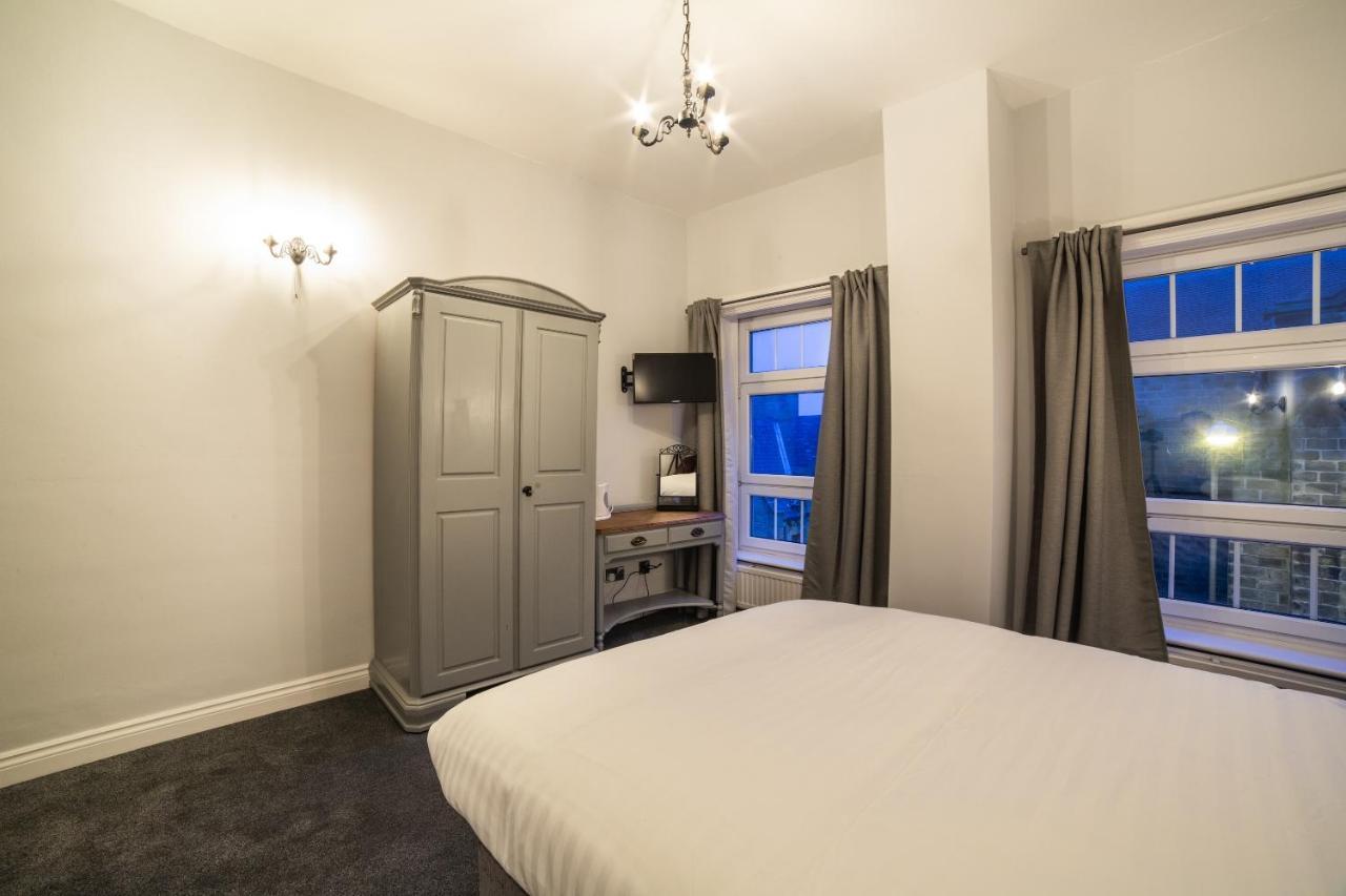 Churchill'S Hotel Wombwell Екстер'єр фото