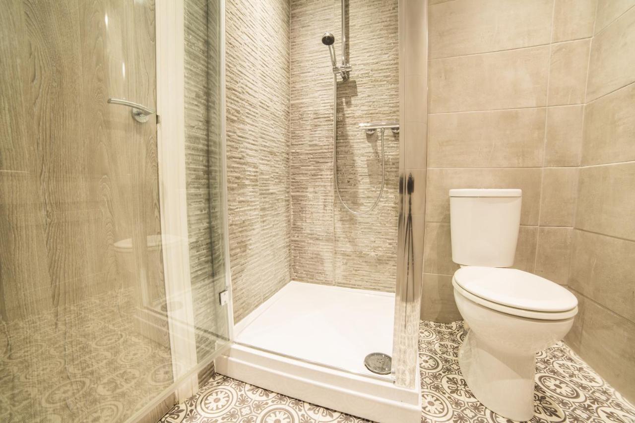 Churchill'S Hotel Wombwell Екстер'єр фото