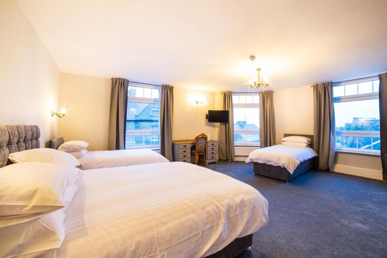 Churchill'S Hotel Wombwell Екстер'єр фото