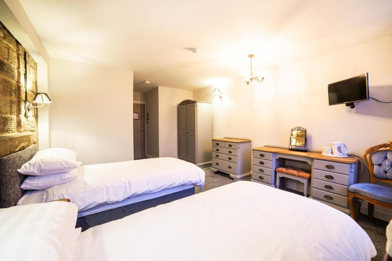 Churchill'S Hotel Wombwell Екстер'єр фото